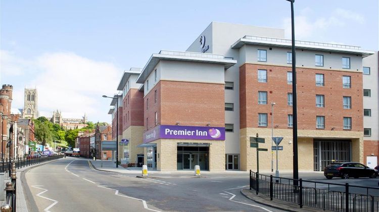 Premier Inn Lincoln City Centre Exterior