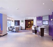 Premier Inn Lincoln City Centre Lobby