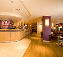 Premier Inn Belfast CC (Alfred Street) Lobby