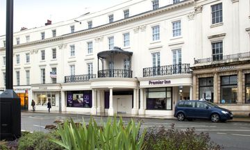 Premier Inn Leamington Spa Town Centre