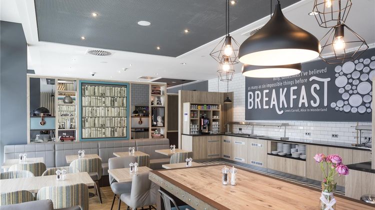 Premier Inn Freiburg City Sud Restaurant