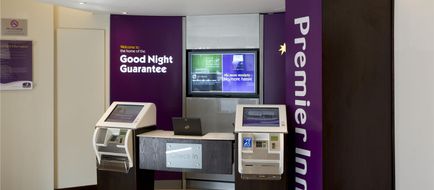 Premier Inn Perth City Centre Lobby