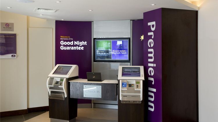 Premier Inn Perth City Centre Lobby