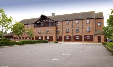 Premier Inn Milton Keynes (Furzton Lake)
