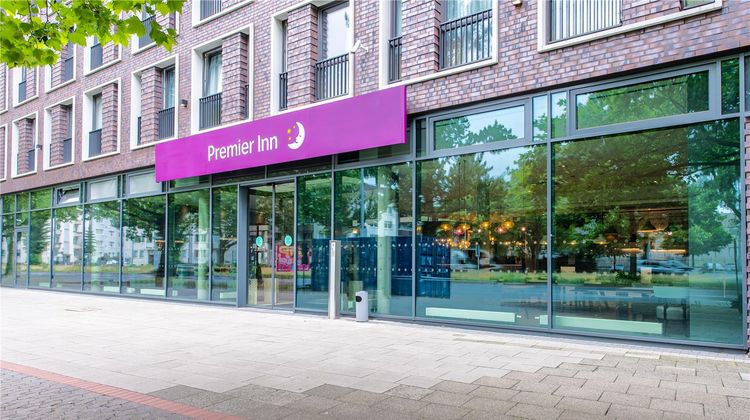 Premier Inn Hannover City University Exterior