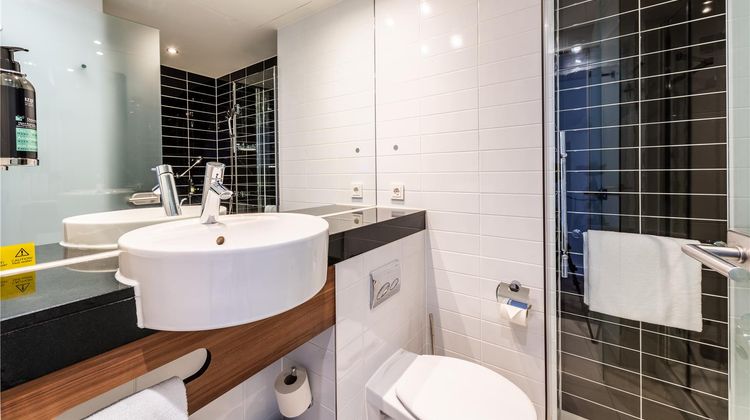 Premier Inn Duesseldorf City Ost Room