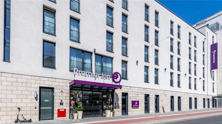 Premier Inn Duesseldorf City Ost Exterior