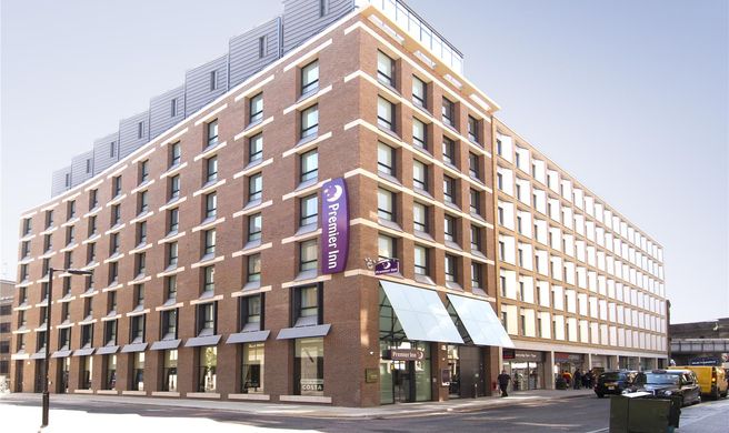 Premier Inn London Southwark (Tate Mod.) Exterior