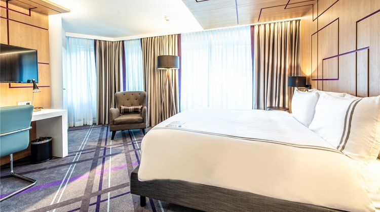 Premier Inn Braunschweig City Centre Room