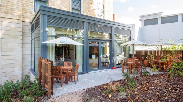 Premier Inn Harrogate Town Centre Exterior