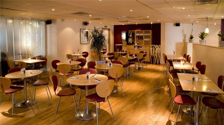 Premier Inn London Kensington (Earls Ct) Restaurant