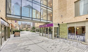 Premier Inn London Southwark Station