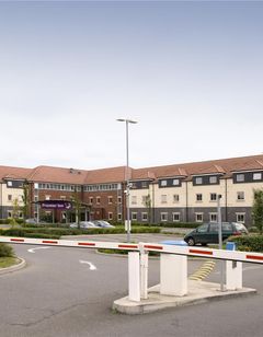 Premier Inn London Heathrow A. (M4, J4)