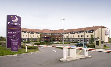Premier Inn London Heathrow A. (M4, J4)