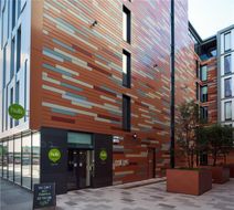 hub by Premier Inn Edinburgh Royal Mile Exterior