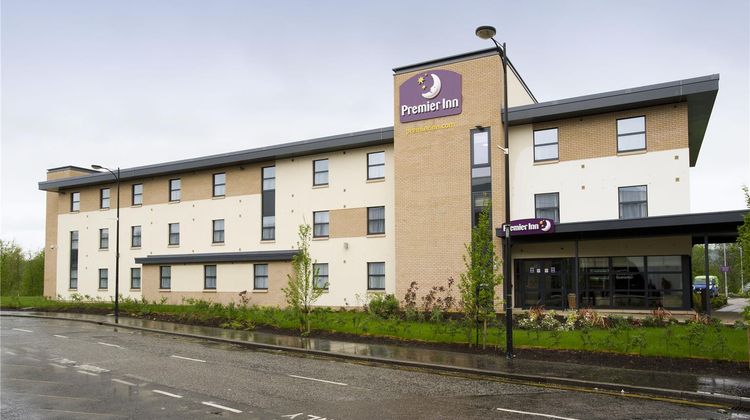 Premier Inn Stirling City Centre Exterior