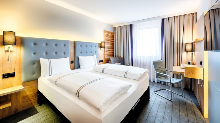 Premier Inn Lindau Room