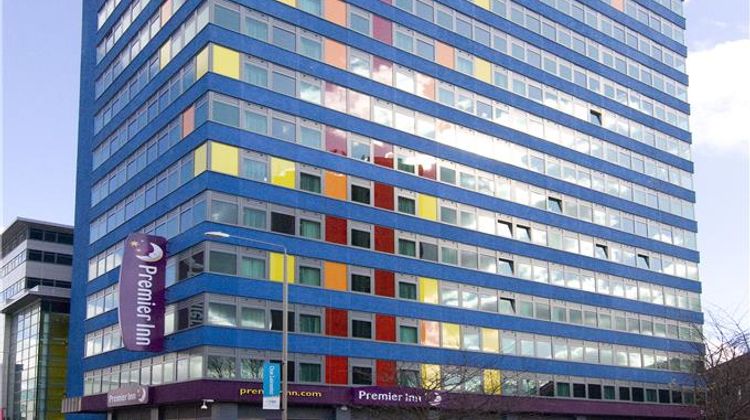 Premier Inn Leicester City Centre Exterior