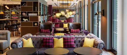 Premier Inn Frankfurt Messe Lobby