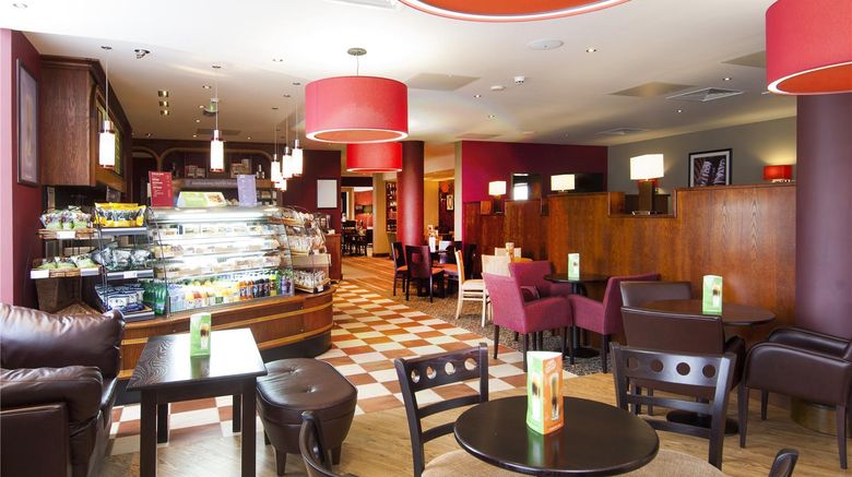 <b>Premier Inn London Stansted Airport Restaurant</b>. Images powered by <a href="https://iceportal.shijigroup.com/" title="IcePortal" target="_blank">IcePortal</a>.