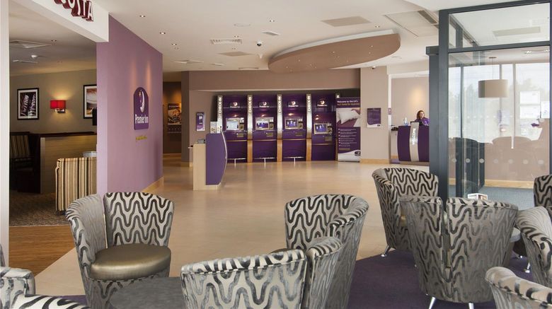 <b>Premier Inn London Stansted Airport Lobby</b>. Images powered by <a href="https://iceportal.shijigroup.com/" title="IcePortal" target="_blank">IcePortal</a>.