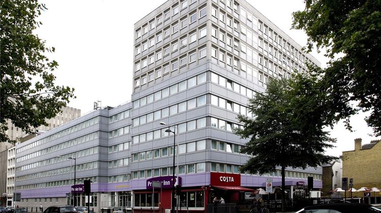 Premier Inn London Euston Exterior