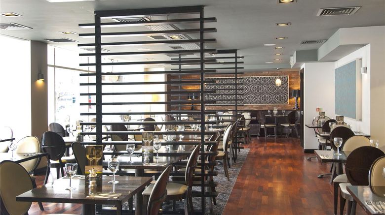 <b>Premier Inn London Euston Restaurant</b>. Images powered by <a href="https://iceportal.shijigroup.com/" title="IcePortal" target="_blank">IcePortal</a>.