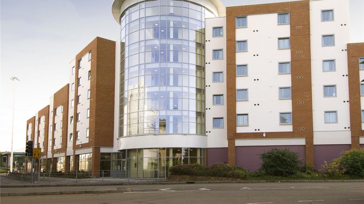 Premier Inn Reading Central Exterior