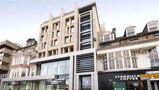 Premier Inn Edinburgh Princes Street