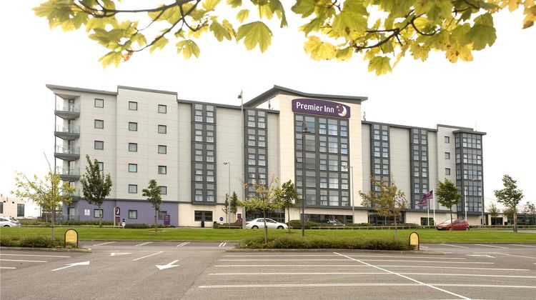 Premier Inn Dublin Airport Exterior