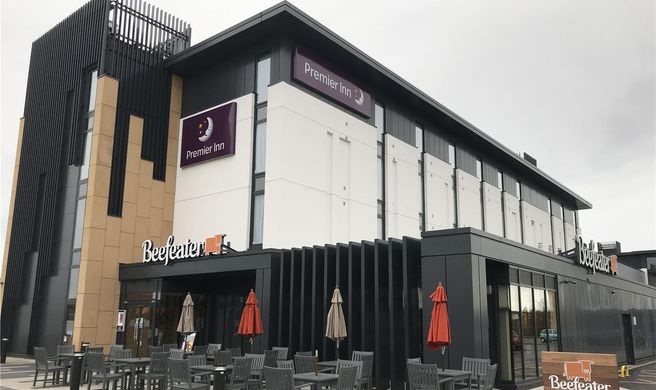 Premier Inn Dundee Centre Exterior