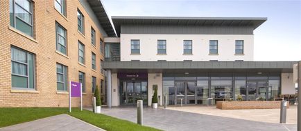 Premier Inn Edinburgh Airport (M9,Jct 1) Exterior