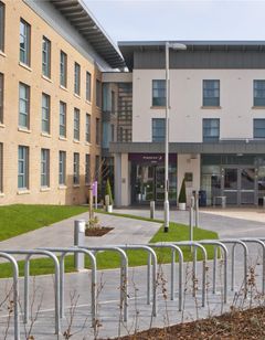 Premier Inn Edinburgh Airport (M9,Jct 1)