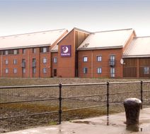 Premier Inn Edinburgh Leith Waterfront Exterior
