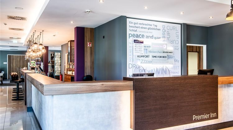 Premier Inn Heidelberg City Zentrum Lobby