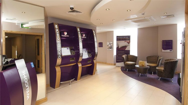 Premier Inn Stratford Upon Avon Lobby