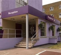 Premier Inn London Hammersmith Exterior