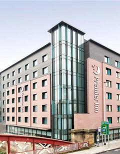 Premier Inn Manchester Salford Central