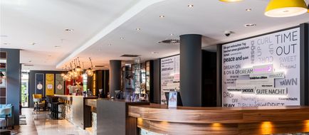 Premier Inn Dresden City Zentrum Lobby
