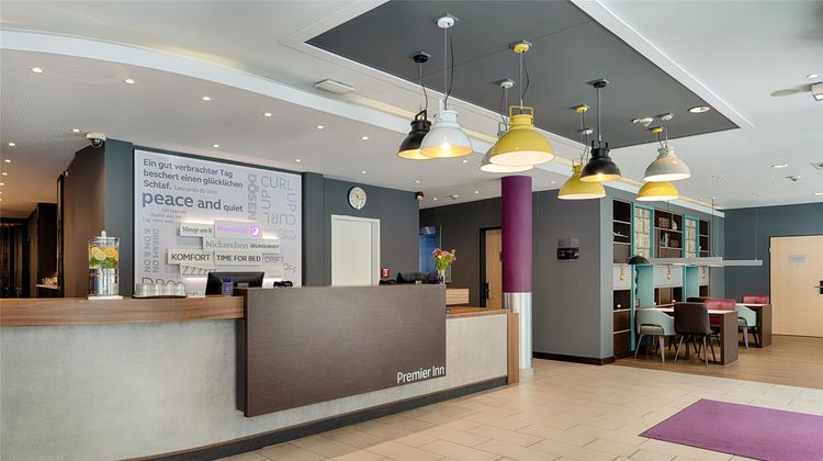 Premier Inn Berlin City Centre Lobby