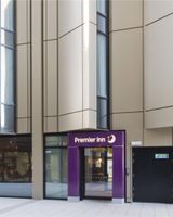 Premier Inn Liverpool Lime St