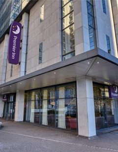 Premier Inn Cardiff City Centre
