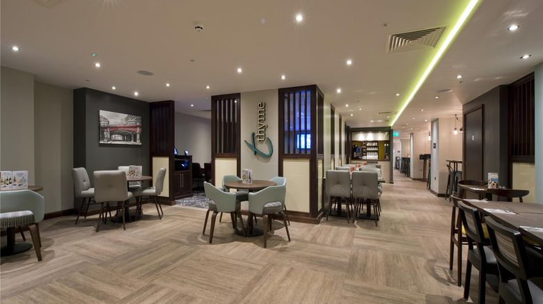 <b>Premier Inn London Farringdon/Smithfield Restaurant</b>. Images powered by <a href="https://iceportal.shijigroup.com/" title="IcePortal" target="_blank">IcePortal</a>.