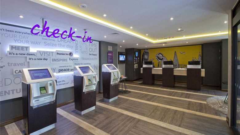 <b>Premier Inn London Farringdon/Smithfield Lobby</b>. Images powered by <a href="https://iceportal.shijigroup.com/" title="IcePortal" target="_blank">IcePortal</a>.