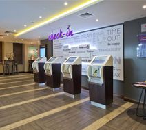 Premier Inn London Farringdon/Smithfield Lobby
