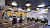 <b>Premier Inn London King's Cross Lobby</b>. Images powered by <a href="https://iceportal.shijigroup.com/" title="IcePortal" target="_blank">IcePortal</a>.