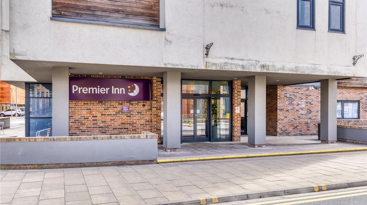 Premier Inn Durham City Centre Exterior