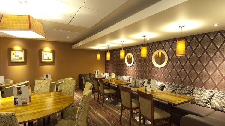 Premier Inn London Heathrow A. (Bath Rd) Restaurant