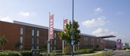 Premier Inn London Heathrow A. (Bath Rd) Exterior