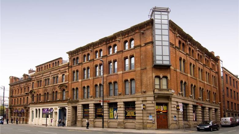 <b>Premier Inn Manchester C C (Portland St) Exterior</b>. Images powered by <a href="https://iceportal.shijigroup.com/" title="IcePortal" target="_blank">IcePortal</a>.